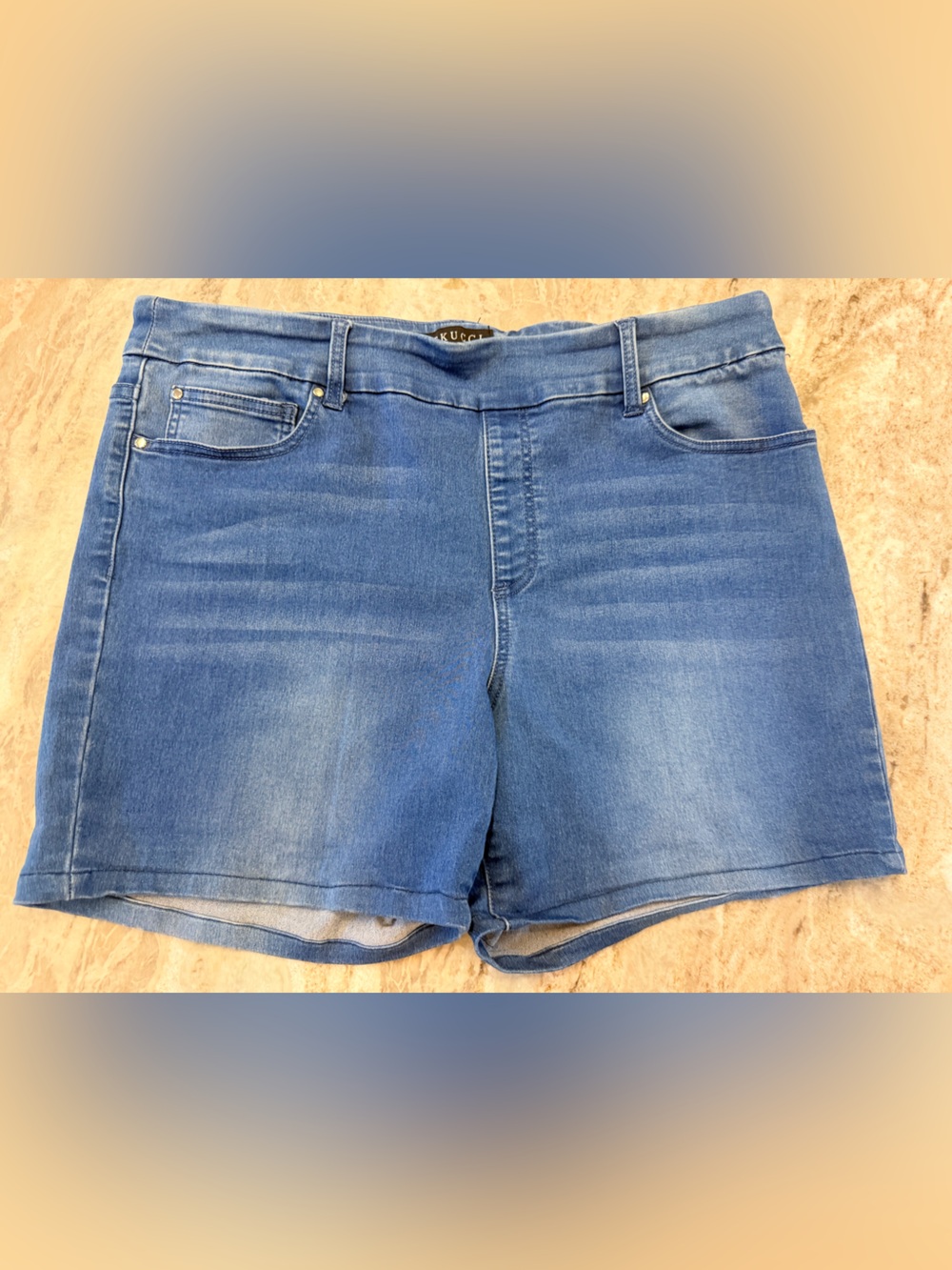 Rekucci Size 16 Stretch Denim Pull On Shorts Medium Wash Soft Jean Shorts